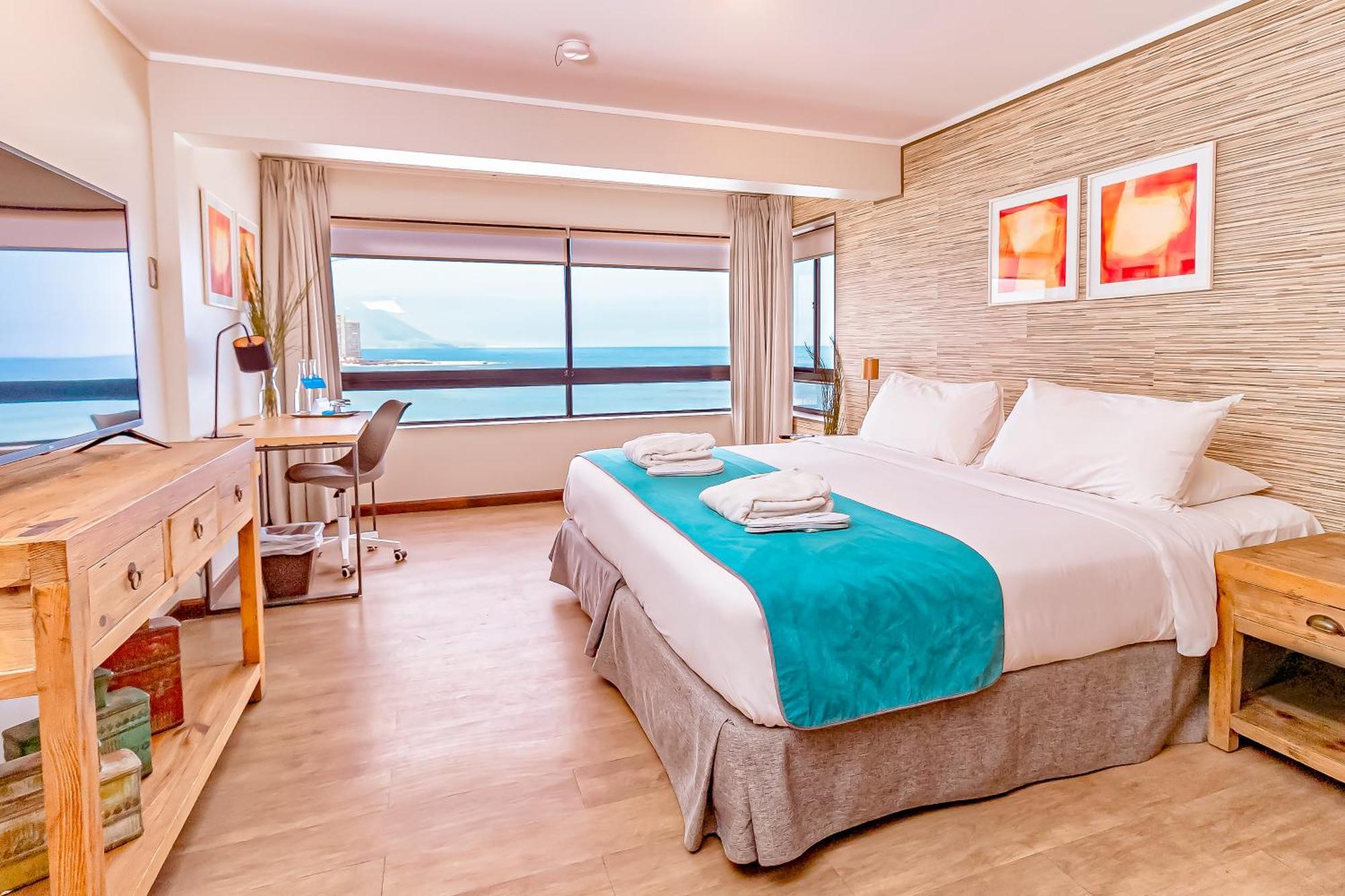 Hotel Gavina Costa Mar Iquique Zewnętrze zdjęcie A room at the hotel